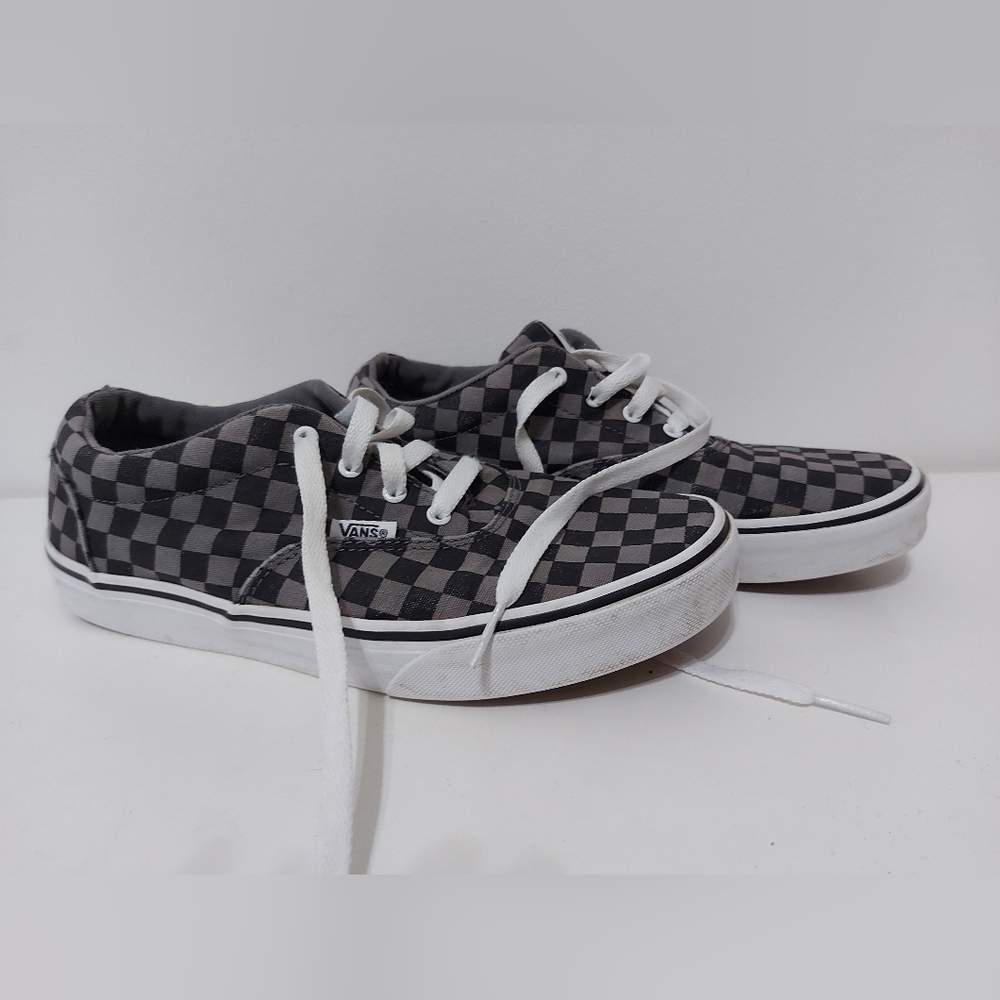 Checked Vans - Picture 4 of 10